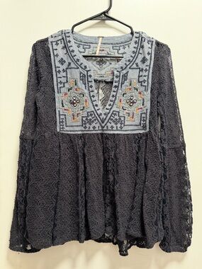 Free People Blue Sheer Cotton Blend Embroidered Bohemian Peasant Blouse Sz S